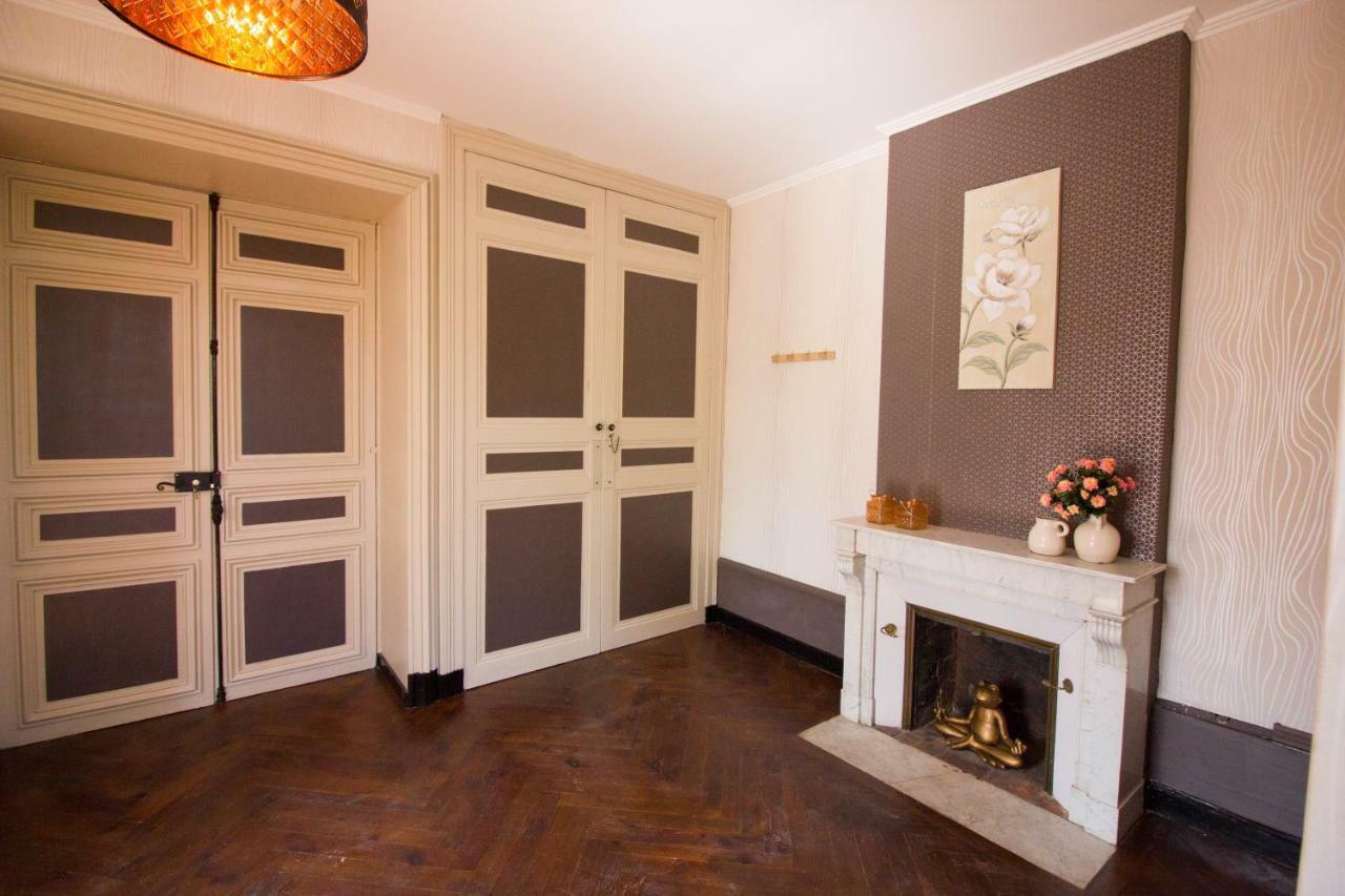Domaine Des Lilas Couette-café